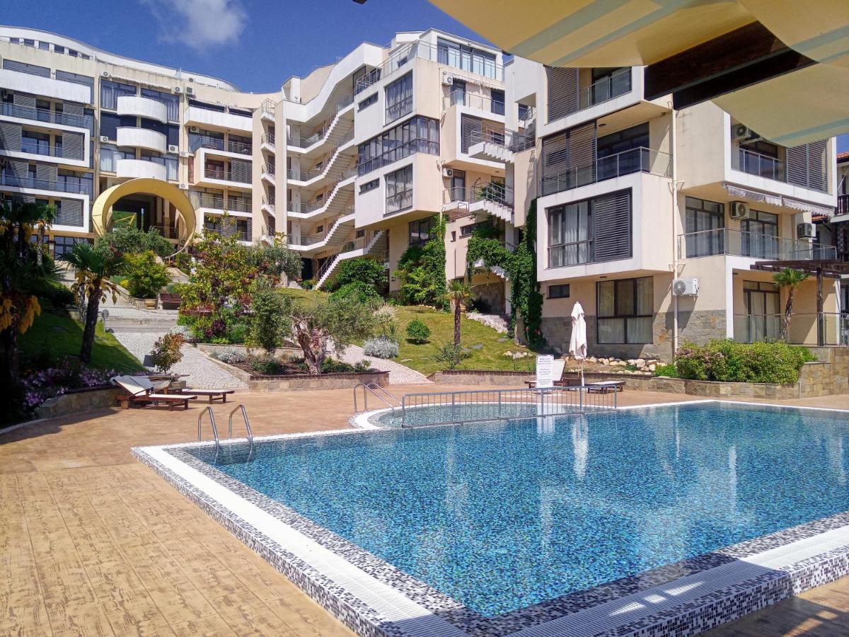 Dolce Vita II Waterfront Sunset Sea View Luxury Apartament Sveti Vlas Extérieur photo