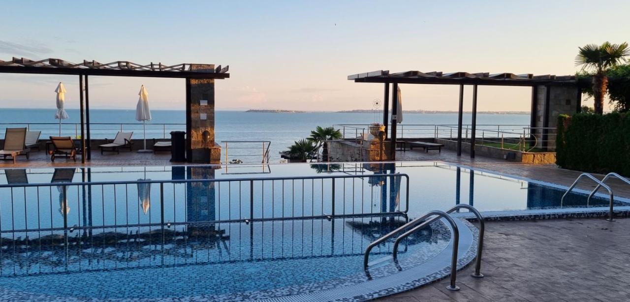 Dolce Vita II Waterfront Sunset Sea View Luxury Apartament Sveti Vlas Extérieur photo